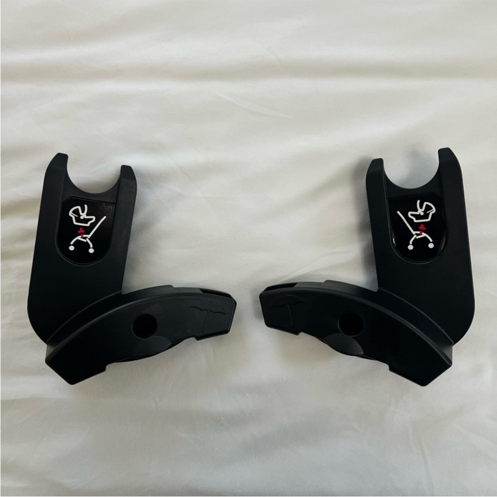 Child Car Seat Adapter Clips - Black